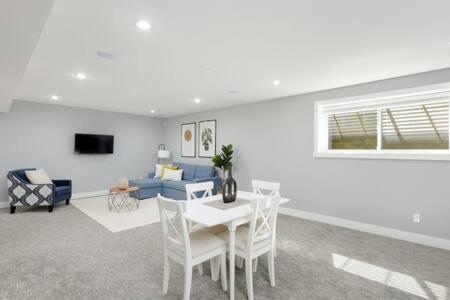 Bright New 1 Bedroom Private Secondary Basement Suite North Vancouver Exterior foto